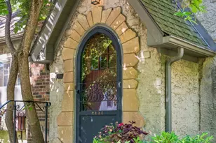 4227 Washburn Ave N, Minneapolis, MN 55412 - Photo 2