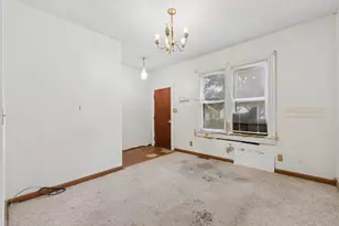 1087 Matilda St, Saint Paul, MN 55117 - Photo 2