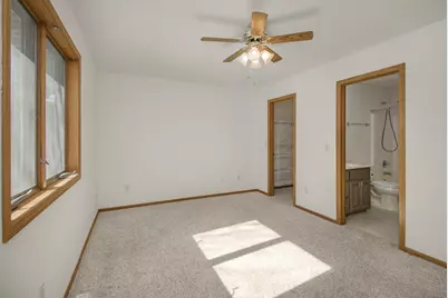 2224 Pinewood Drive, Shakopee, MN 55379 - Photo 18