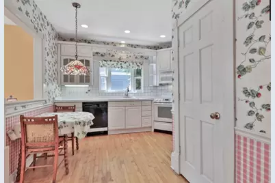 5865 Eureka Road, Shorewood, MN 55331 - Photo 18