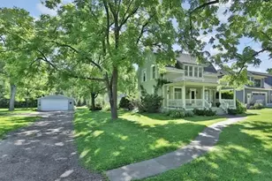 5865 Eureka Rd, Shorewood, MN 55331 - Photo 4