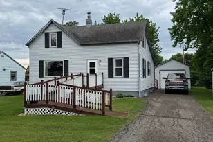 11 4th St N, Sabin, MN 56580 - Photo 1