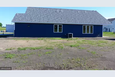 1506 Elsie Drive N, Glencoe, MN 55336 - Photo 2