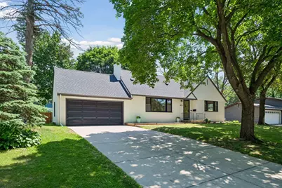 2670 Regent Avenue N, Golden Valley, MN 55422 - Photo 1