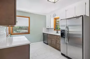2670 Regent Ave N, Golden Valley, MN 55422 - Photo 4