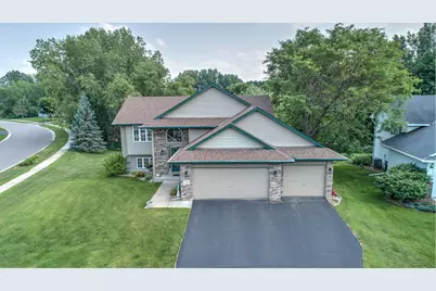 300 101st Court NE, Blaine, MN 55434 - Photo 4