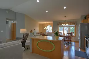 300 101st Ct NE, Blaine, MN 55434 - Photo 10