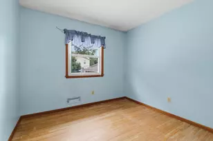 9306 Oakland Ave S, Bloomington, MN 55420 - Photo 16