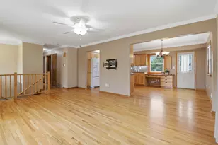 9306 Oakland Ave S, Bloomington, MN 55420 - Photo 8