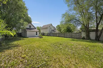 407 19 1/2 Avenue N, Saint Cloud, MN 56303 - Photo 2