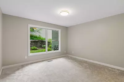 15735 26th Avenue N #B, Plymouth, MN 55447 - Photo 16