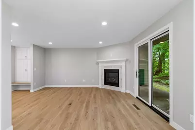 15735 26th Avenue N #B, Plymouth, MN 55447 - Photo 12
