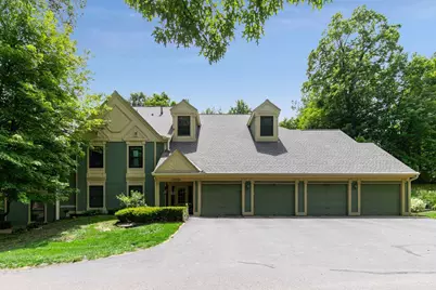 15735 26th Avenue N #B, Plymouth, MN 55447 - Photo 2