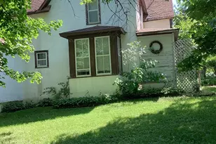 521 9th Ave W, Alexandria, MN 56308 - Photo 1