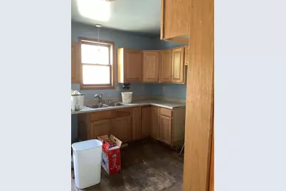 521 9th Avenue W, Alexandria, MN 56308 - Photo 6