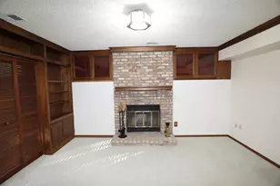 18300 Creeks Bend Dr, Minnetonka, MN 55345 - Photo 10