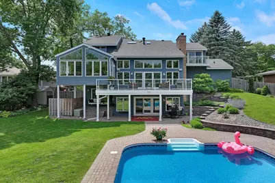 9117 Yukon Avenue S, Bloomington, MN 55438 - Photo 2
