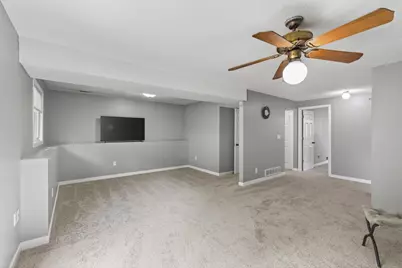 2210 Matterhorn Lane, Saint Paul, MN 55119 - Photo 18