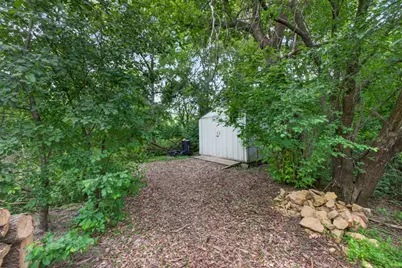 1914 12th Avenue NE, Austin, MN 55912 - Photo 18