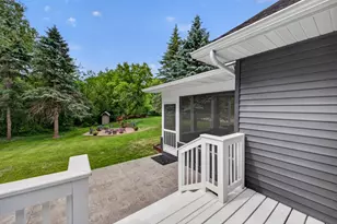 1914 12th Ave NE, Austin, MN 55912 - Photo 8