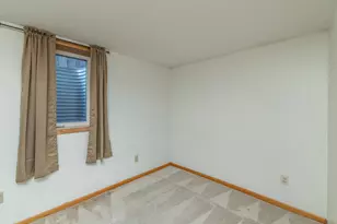 8006 Upton Ave S, Bloomington, MN 55431 - Photo 26