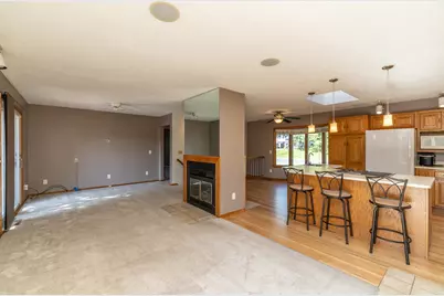 8006 Upton Avenue S, Bloomington, MN 55431 - Photo 6