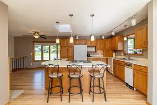 8006 Upton Ave S, Bloomington, MN 55431 - Photo 8