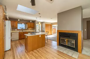 8006 Upton Ave S, Bloomington, MN 55431 - Photo 14