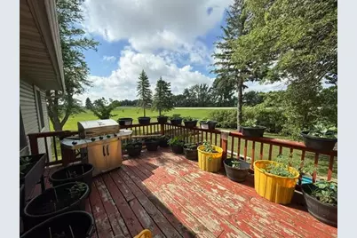 810 Sunrise Boulevard, Redwood Falls, MN 56283 - Photo 8