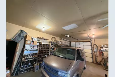 405 S 3rd Street, Oakes, ND 58474 - Photo 12