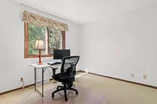6321 Edgemont Cir N, Brooklyn Park, MN 55428 - Photo 20