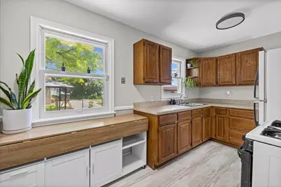 5849 44th Avenue S, Minneapolis, MN 55417 - Photo 8