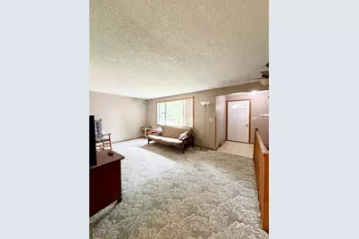 405 Heidi Parkway, New York Mills, MN 56567 - Photo 6