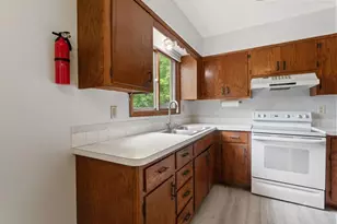 6264 15th St N, Oakdale, MN 55128 - Photo 4