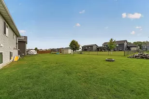 94 5th Ave SE, Kasson, MN 55944 - Photo 18