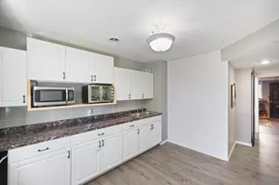 2727 Viola Ct, Shakopee, MN 55379 - Photo 34