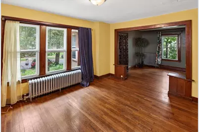 1340 Upton Avenue N, Minneapolis, MN 55411 - Photo 8
