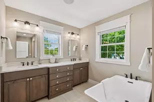 540 Holly Ave, Saint Paul, MN 55102 - Photo 28