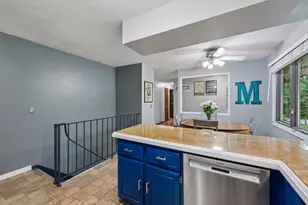 2205 Oakwood Dr, Burnsville, MN 55306 - Photo 14