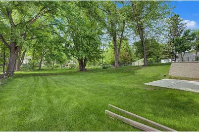 6535 Berkshire Lane N, Maple Grove, MN 55311 - Photo 16