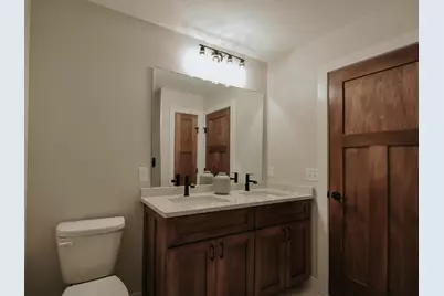 348 Highlands Avenue, Zumbrota, MN 55992 - Photo 20