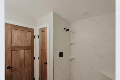 348 Highlands Avenue, Zumbrota, MN 55992 - Photo 18