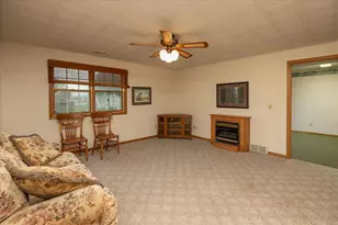 607 Don Dr, Saint Charles, MN 55972 - Photo 24