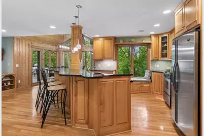 13437 Georgia Circle, Apple Valley, MN 55124 - Photo 10
