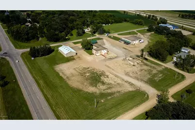 2360 Becker Drive, Albert Lea, MN 56007 - Photo 14