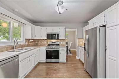 4770 Yorktown Lane N, Plymouth, MN 55442 - Photo 14