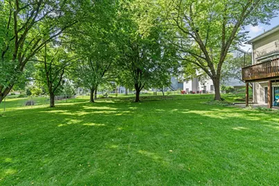 4770 Yorktown Lane N, Plymouth, MN 55442 - Photo 40