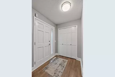 4770 Yorktown Lane N, Plymouth, MN 55442 - Photo 6