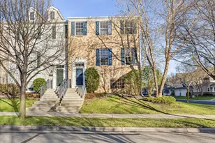 9980 Wildflower Dr, Eden Prairie, MN 55347 - Photo 32