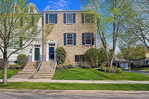 9980 Wildflower Dr, Eden Prairie, MN 55347 - Photo 1